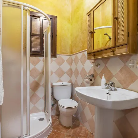 Country house Cortijo Chorreras Illora *